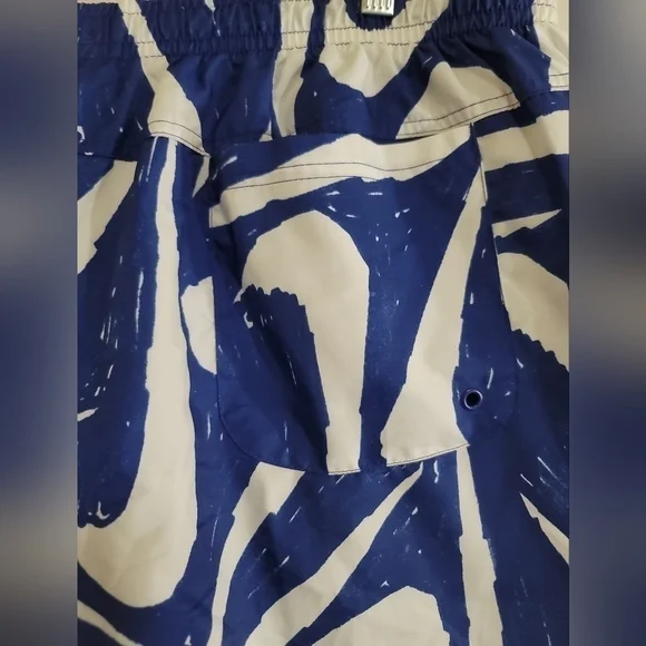 Nike City Edition Woven Printed Logo Shorts XXL Blue White Swim Trunk - Picture 7 of 10